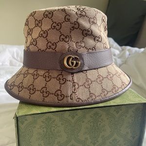 Gucci canvas bucket hat